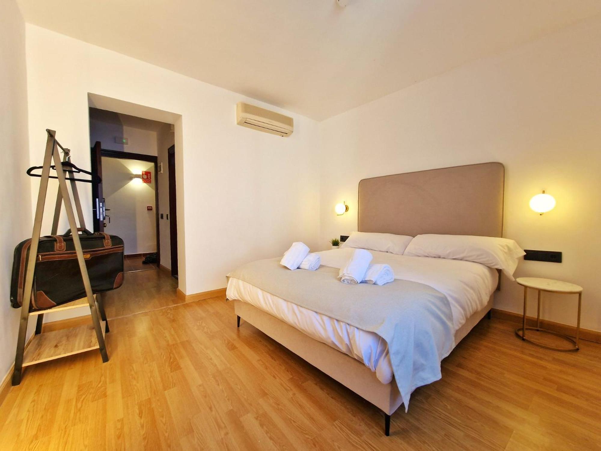 Hostal Hs Cehegin Ngoại thất bức ảnh