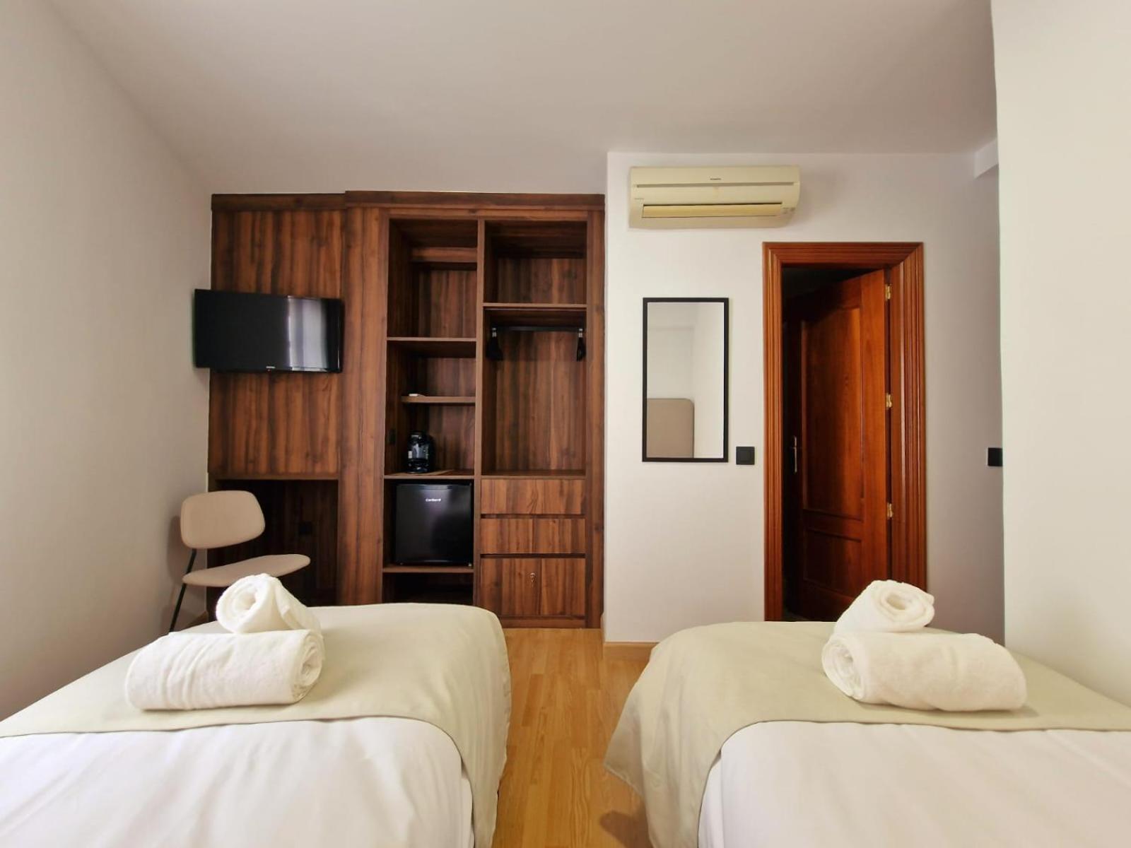 Hostal Hs Cehegin Ngoại thất bức ảnh