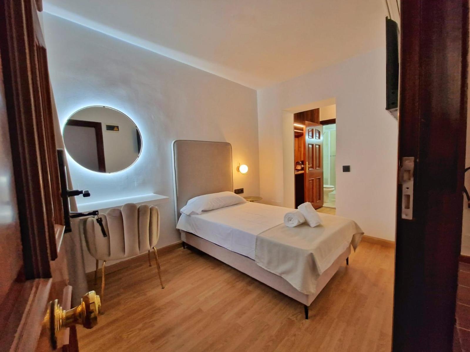 Hostal Hs Cehegin Ngoại thất bức ảnh